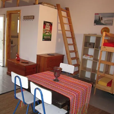 Hostel Da Silva Surfcamp *