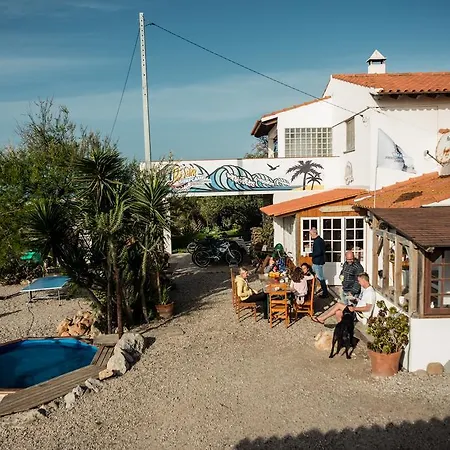 Hostel Da Silva Surfcamp *