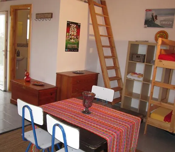 Хостел Da Silva Surfcamp *