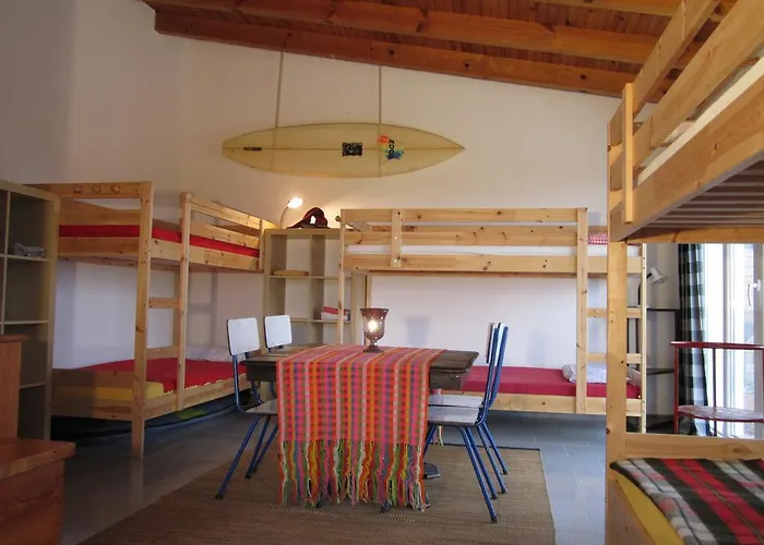 Хостел Da Silva Surfcamp Арея-Бранка