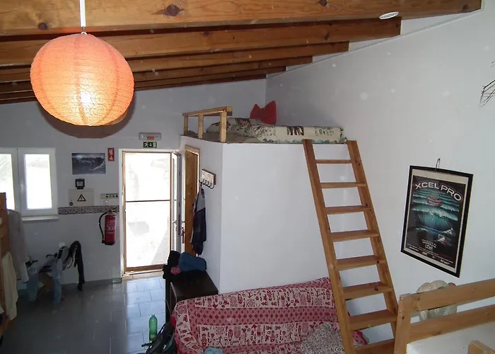 Хостел Da Silva Surfcamp