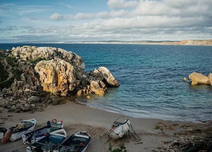 Хостел Da Silva Surfcamp