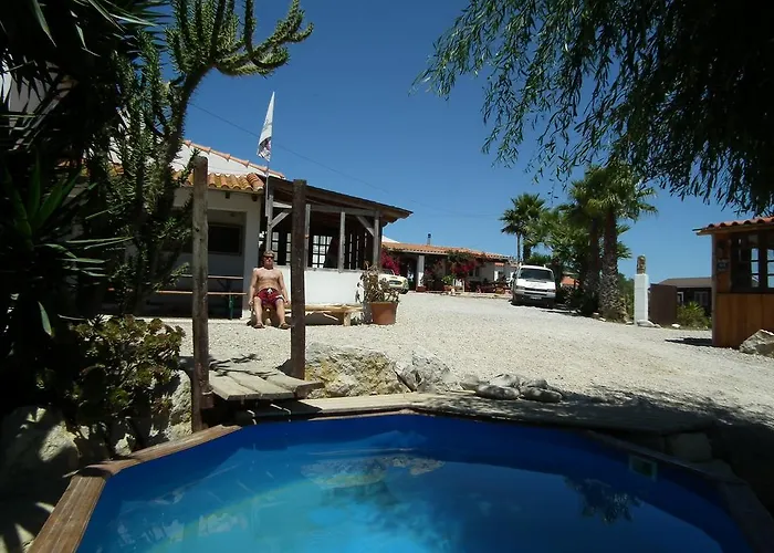 Хостел Da Silva Surfcamp Арея-Бранка